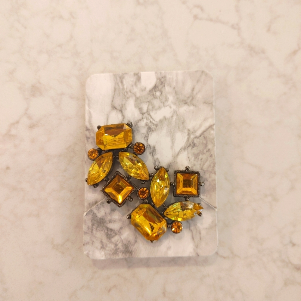 Yellow Stone Clip Ons